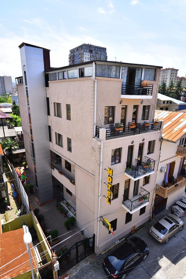 Hotel Phaliashvili Batumi Exterior foto
